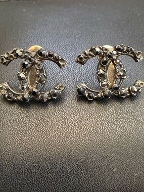 Chanel Interlocking Crystal Stud Earrings in Gunmetal